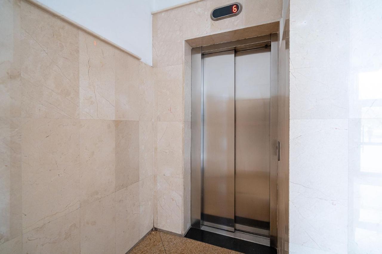 Style And View Bucharest City Center Aparthotel Ngoại thất bức ảnh