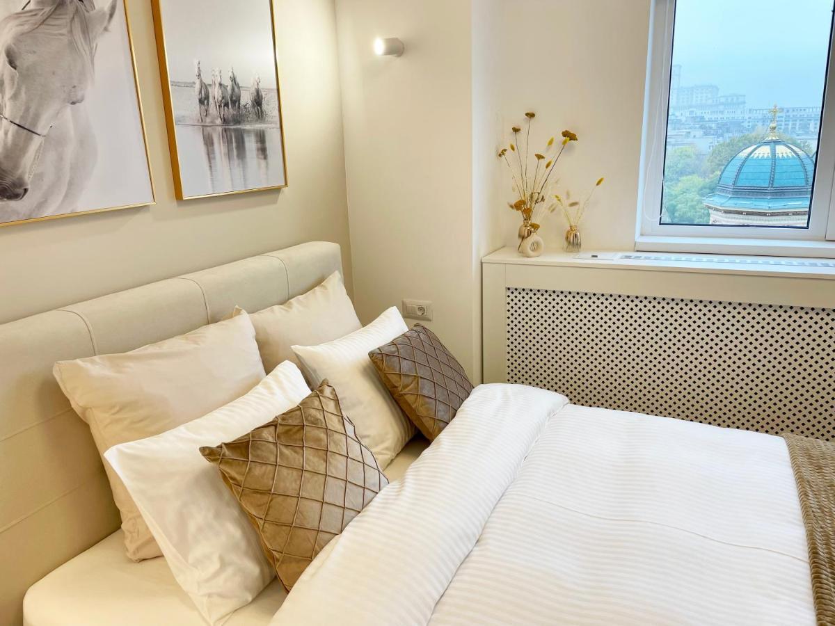 Style And View Bucharest City Center Aparthotel Ngoại thất bức ảnh