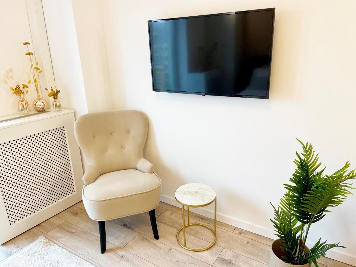 Style And View Bucharest City Center Aparthotel Ngoại thất bức ảnh